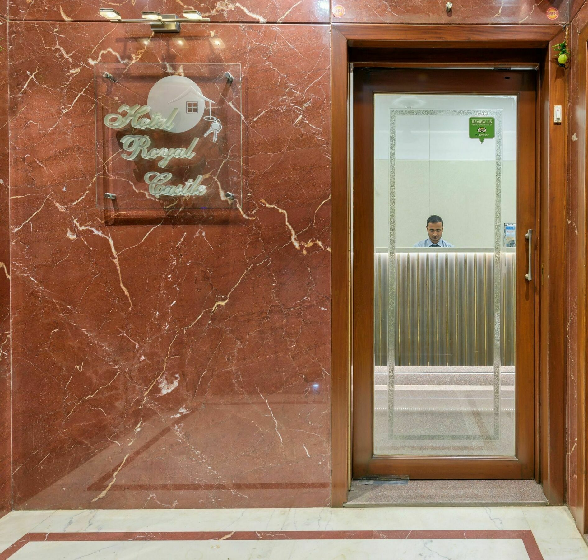 Hotel Royal Castle Mumbai Exterior photo
